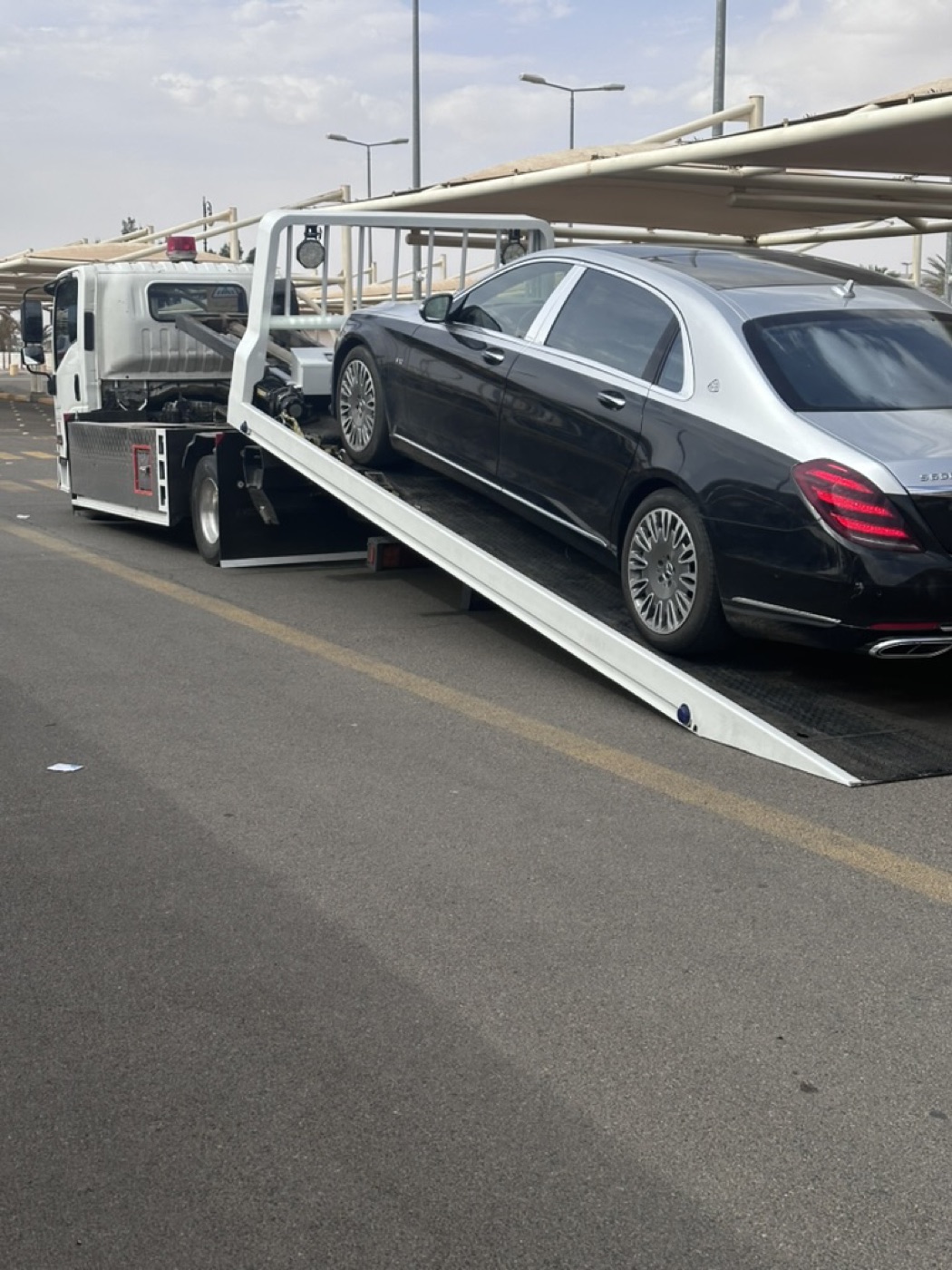 سطحة هيدروليك حائل للسيارات المنخفضة